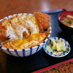 Sekiei Doraibu In - 厚切りカツ丼