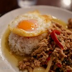 渋谷 ガパオ食堂 - 