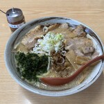 麺屋楽笑 - 味噌漬け炙りちゃーしゅー麺