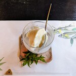 郷土料理ともん - イタドリの甘酢アイス