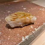 寿司 あつや - 平目の昆布締め