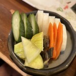 赤羽 もつ焼のんき - お新香　380円粕漬け具合が丁度いい