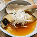 喜月 - この日のおすすめにあった銀だら。西京焼きと迷って、煮つけにしてもらいました