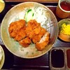 洋食屋 カーネリアン