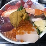 Sakanaya Shokudou Urokojuu - 特選海鮮丼　3000円　海鮮丼