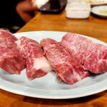 炭火焼肉ホルモンさわいし - 