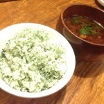 青しそ御飯、味噌汁