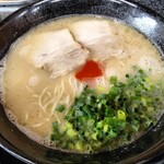 トモきんラーメン - 料理写真: