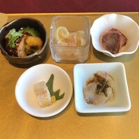 謝朋殿 幕張店 - 