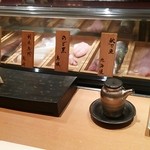 寿司 はせ川 - 店内♪