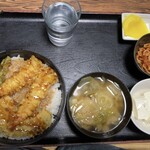 Fuji - 天丼（小鉢、味噌汁付き）