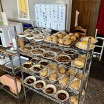 食堂ちとせ - 一品料理コーナー。