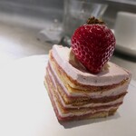 PATISSERIE ASAKO IWAYANAGI - フレーズティラミス