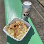 神戸屋 - 焼肉ランチ　880円　　缶ビール　600円