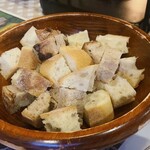 プチ・シャレー - チーズフォンデュ用のパン