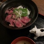 Oumiya - 近江牛ローストビーフ丼御前