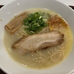 麺処若武者 - 濃厚鶏白湯1100円