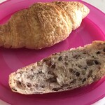 Toraneko Panten - クロワッサンと雑穀パン