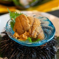 日本料理 梅林 - 2023.8 青森県産剥き立てムラサキウニ