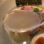 Ramen にじゅうぶんのいち - スープ