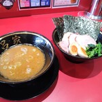 Ie Kei Ramen Ou Dou Ya Jiki Den - 