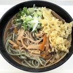 Tendou Seimen - きのこ入りよもぎ麺（税込700円）