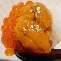 名古屋 栄 栞庵 鮨 やましろ - いくら風 うに 白えび の小丼