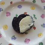 イカスミのカナッペ