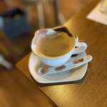 ニコノシッポ - コーヒーカップとスプーンかわいいですよ