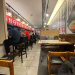 濃厚豚骨ラーメン 特濃屋 - 内観(2023/7)