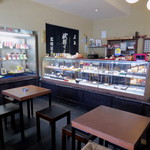 三條若狭屋 - 和菓子の販売、テーブル席②