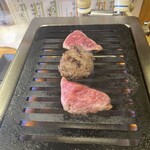 Tachigui Yakiniku Jiroumaru - 