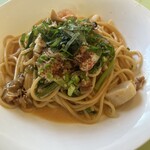 トミズダイナー - ズワイ蟹のトマトクリームパスタ