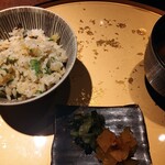 いまここ - 赤出汁と香の物