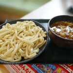 三芳パーキングエリア 下り線 フードコート - 肉汁うどん大盛