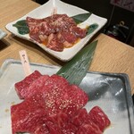 精肉卸問屋直営焼肉店 牛次郎 - 