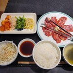 Yakiniku Meiseikan - 