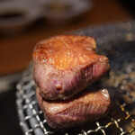 YAKINIKU BON'S - 