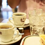 コンパル - コーヒーと名物のアイスコーヒー