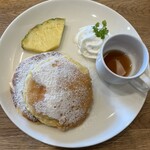 ALOHA CAFE Pineapple - パンケーキ