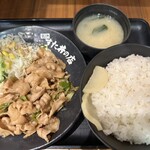 伝説のすた丼屋 - 