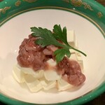 とっくり - 酒盗クリームチーズ。