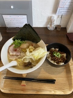 RAMEN Takeri - Special Ramen and Meat Miso Rice