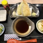 215628704 - 天ぷら盛りすだち蕎麦セットの天ぷら