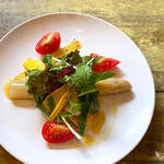 スパニッシュバル＆カフェ ニュートラル - 