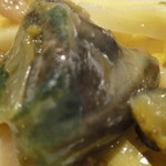 新中国料理 HARAKAWA - 黒鮑と黄韮の塩ソース炒め・・・肝