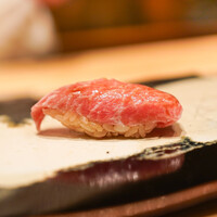 鮨 龍次郎 - 中トロ