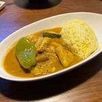 ワイン食堂 ぶんがらや - 豚肉と夏野菜のスパイシーカレー