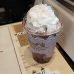 Lindt Chocolat Boutique & Cafe Karuizawa Purinsushoppingupurazaten - Nagano Purple Chocolate Drink