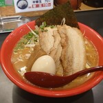 Ibaraki Tonkotsu Tonkotsuya Takana - 特製味噌豚骨